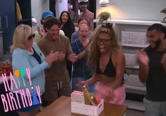 BB28: LaTrice's birthday